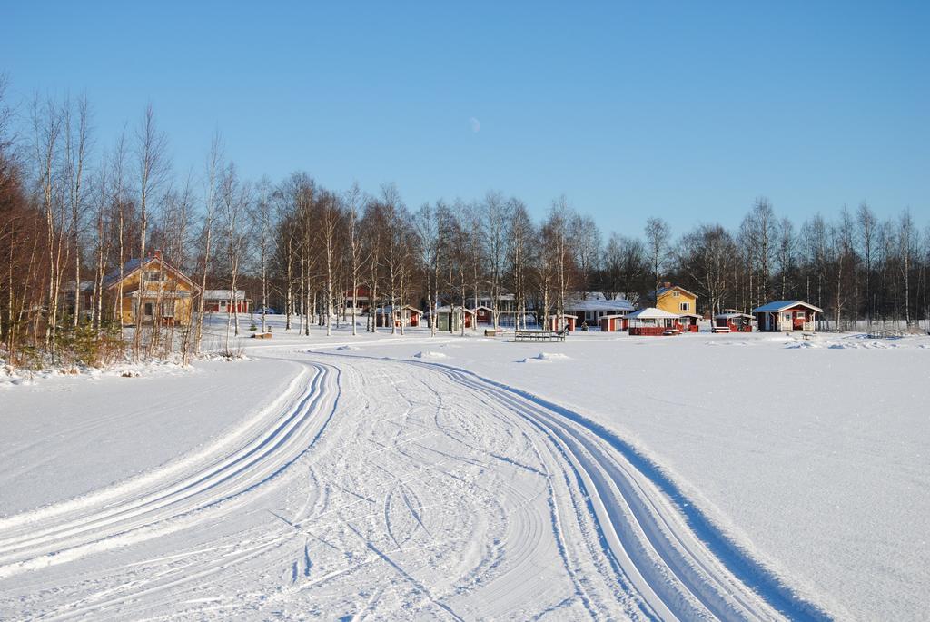 Tastulan Lomakylae Hotel Kaustinen ภายนอก รูปภาพ