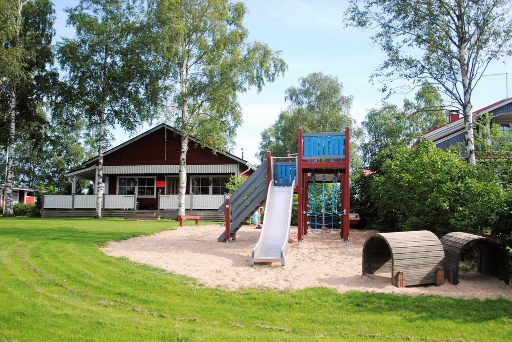 Tastulan Lomakylae Hotel Kaustinen ภายนอก รูปภาพ