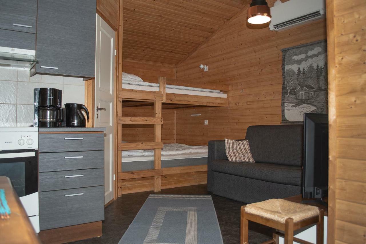 Tastulan Lomakylae Hotel Kaustinen ภายนอก รูปภาพ